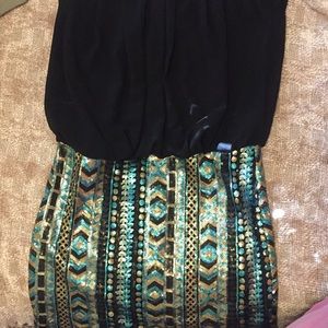 Boutique Strapless sequined party dress